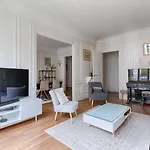 Beautiful Apartment 6P In The Heart Of Paris