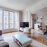 Beautiful Apartment 6P In The Heart Of Paris